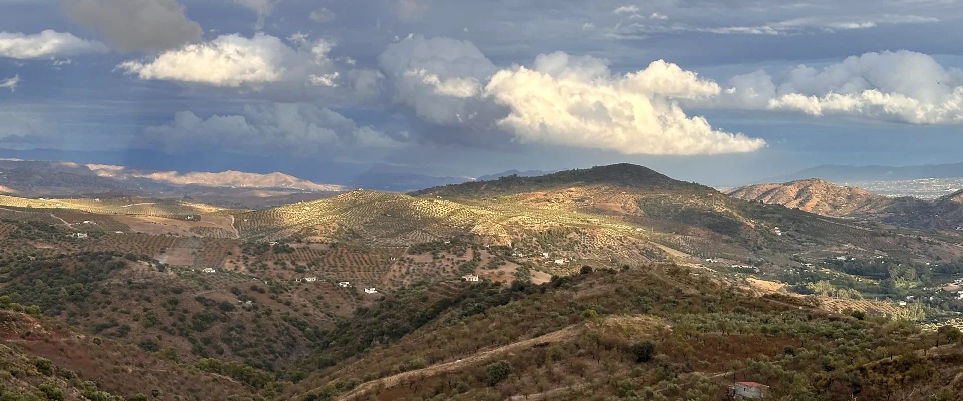 spanish-mountains-view-from-casa